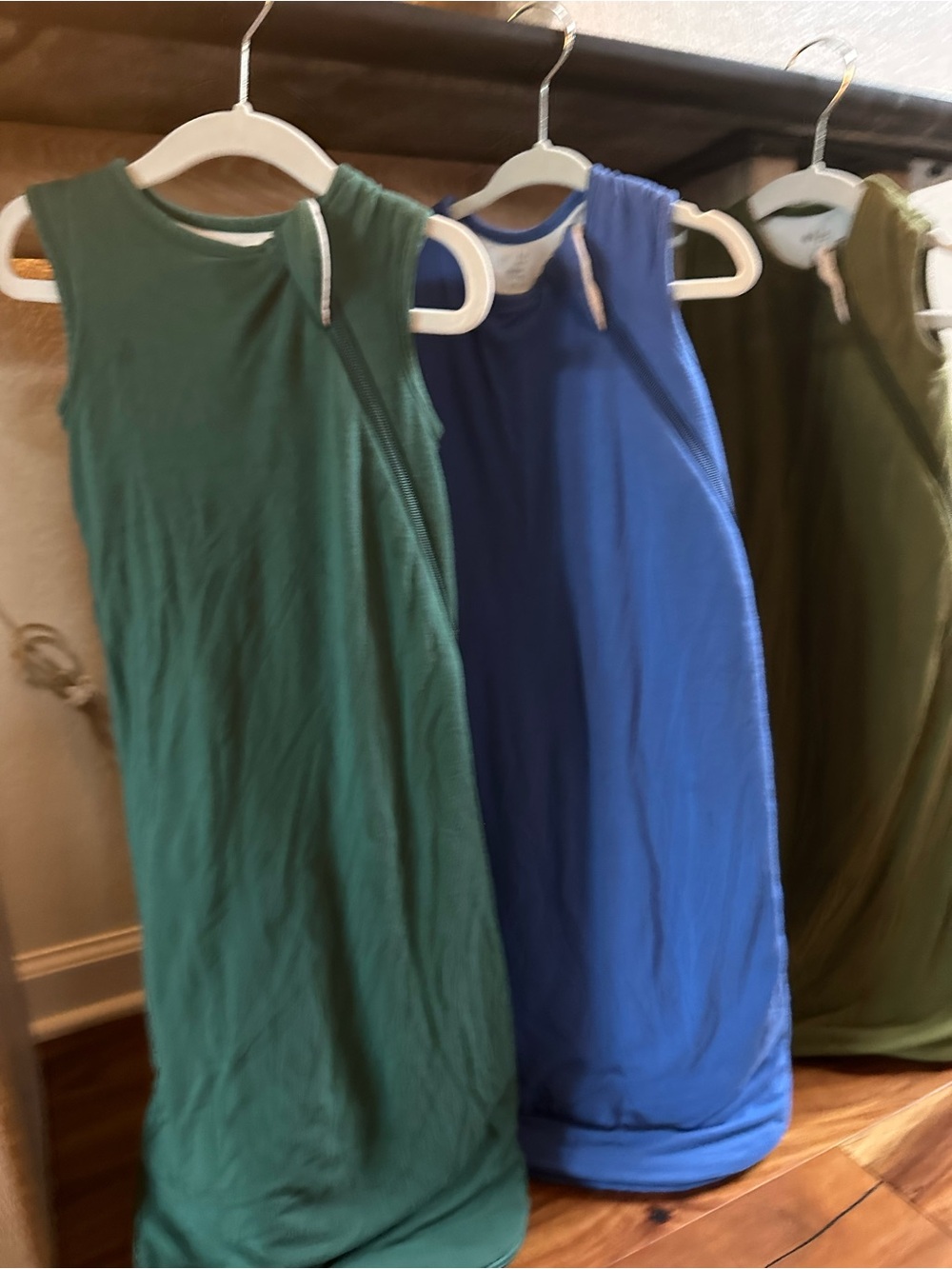 3x Kyte BABY - 1 TOG, Small (0-6M) Olive Green and blue Sleeveless Sleep Sack